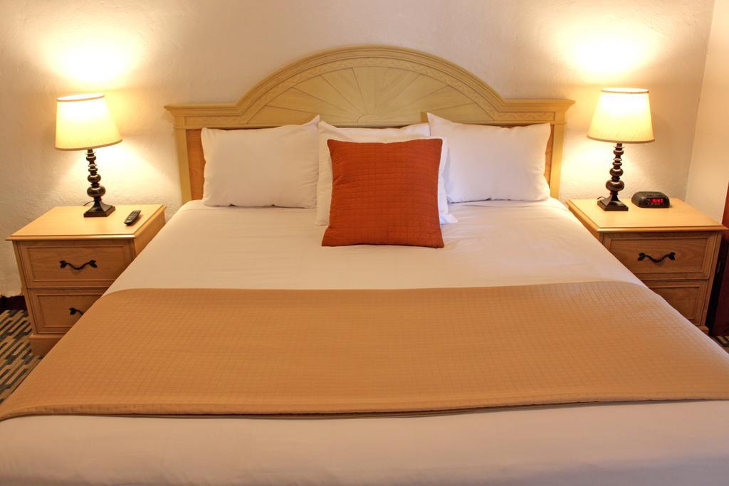 Rustic Inn ماكول المظهر الخارجي الصورة