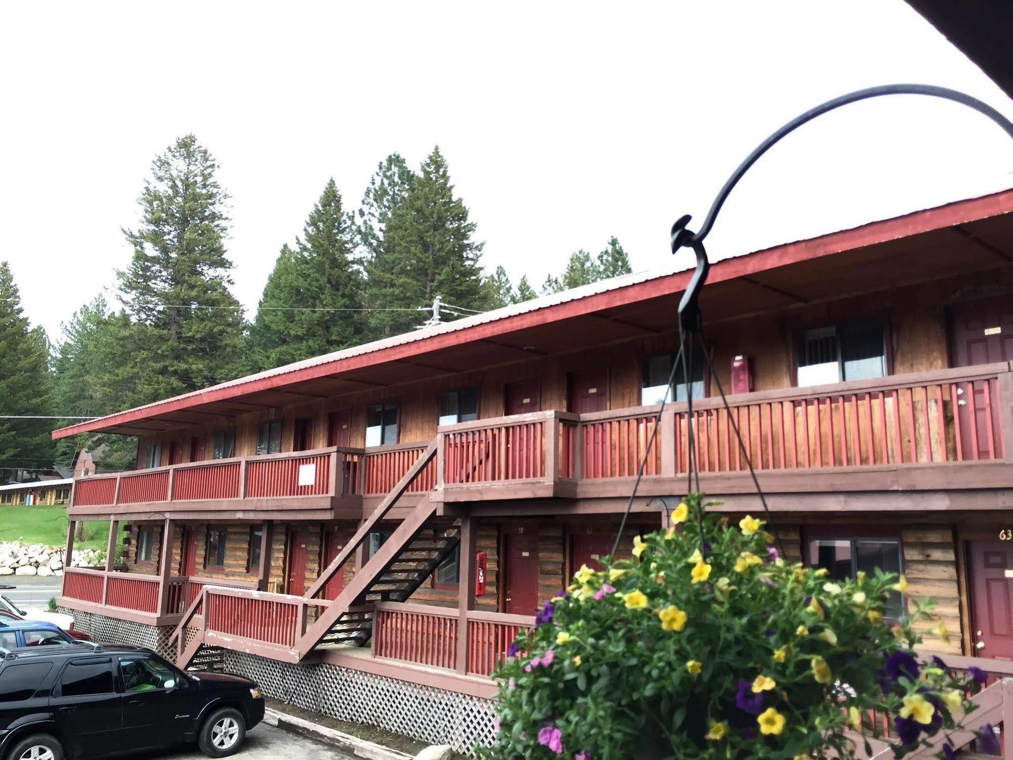 Rustic Inn ماكول المظهر الخارجي الصورة